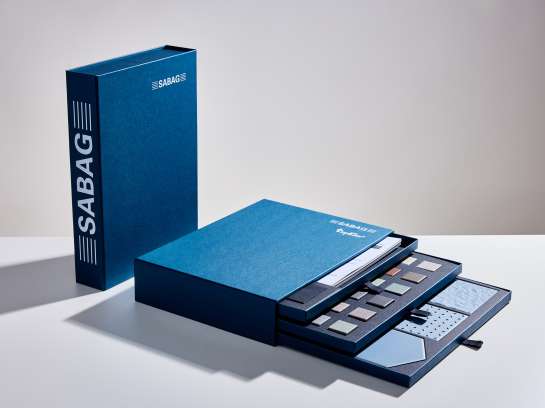 Rheinpack - Vollkarton Verpackungen - Verkaufsverpackungen - Promotionsverpackungen - Süsswarenverpackungen - Geschenkverpackungen - Wellkarton Verpackungen - Graukarton Verpackungen - Stulpdeckelschachel - Klappdeckelschachteln - Archivschachteln - Lagerschachteln - Faltschachteln - Gitterfachstege - Kantenschoner - Rillbox - Ritzbox - Überzogene Verpackungen - RheinDesign - Rohkartonage - Geschenkverpackungen B2B - CAD Verpackungsentwicklung - Beratung Kartonverpackung - Konzeption Kartonverpackung - Produktion Kartonverpackung - Prägedruck Kartonverpackung - Papira® - Papira® Hohlwand Verpackungen - Papira® Schieber Verpackungen - Papira® Eclipse - Papira® Mini Selection - Beutel Verpackung - Schokotafel Verpackung - Papira® LOVE - Rheinpack GmbH: Ihr Partner für Verpackungen aus Karton - von der Konzeption bis zur Realisierung! Rheinpack - Solid cardboard packaging - Sales packaging - Promotional packaging - Confectionery packaging - Gift packaging - Corrugated cardboard packaging - Grey cardboard packaging - Hinged lid boxes - Folding cartons - Archive boxes - Storage boxes - Folding boxes - Grid partition inserts - Edge protectors - Crease box - Score box - Coated packaging - RheinDesign - Raw cardboard packaging - B2B gift packaging - CAD packaging development - Cardboard packaging consultation - Cardboard packaging concept - Cardboard packaging production - Embossed printing cardboard packaging - Papira® - Papira® Hollow wall packaging - Papira® Slider packaging - Papira® Eclipse - Papira® Mini Selection - Bag packaging - Chocolate bar packaging - Papira® LOVE - Rheinpack GmbH: Your partner for cardboard packaging - from concept to realization!